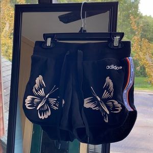 Adidas Butterfly shorts